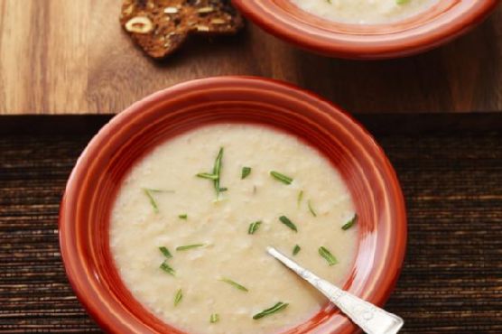 Tuscan White Bean Soup with Olive Oil and Rosemary | Made by Meaghan Moineau