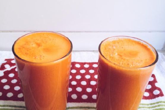 Detox Orange Carrot Juice recipe by Meaghan Moineau