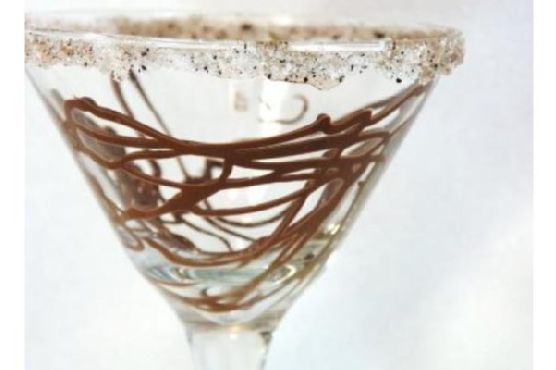 Hazelnut Espresso Cream Martinis with Cinnamon-Sugar Rim recipe by Meaghan Moineau