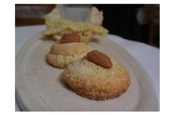 Orange Blossom Amaretto Almond Cookies with Dark Chocolate Drizzle recipe by Meaghan Moineau