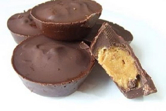 Spiced Double-Layered Peanut Butter Cups with Sea Salt Crystals recipe by Meaghan Moineau