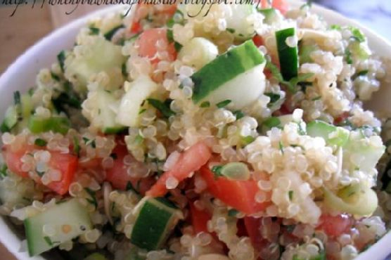 Zesty Quinoa Tabbouleh with Pomegranate and Toasted Almonds recipe by Meaghan Moineau