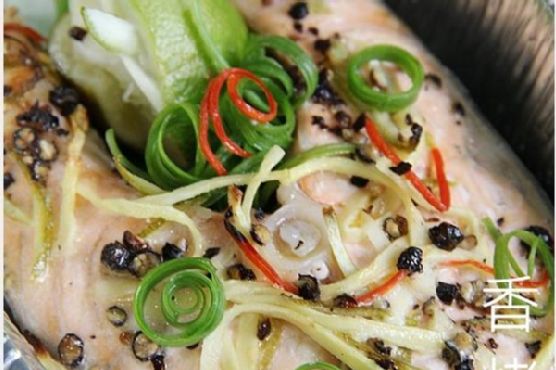 Honey-Lime Glazed Baked Salmon with Crispy Ginger Garlic Topping recipe by Meaghan Moineau