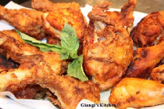 Spicy Honey-Glazed Buttermilk Skillet Fried Chicken | Made by Meaghan Moineau